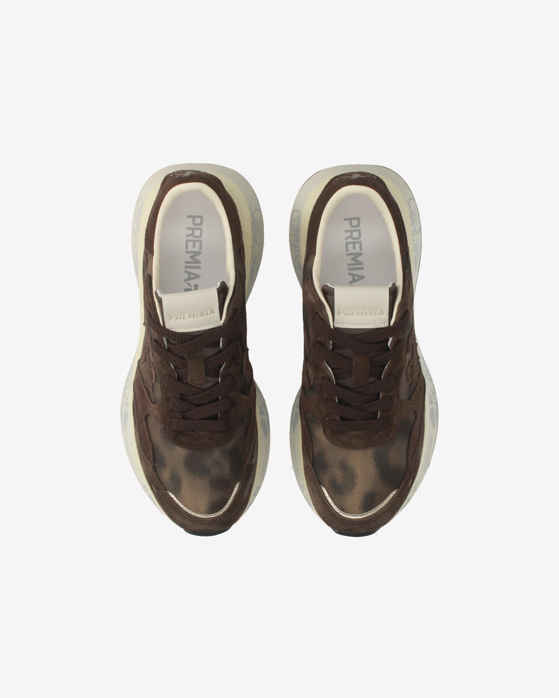 Lauryn 8548