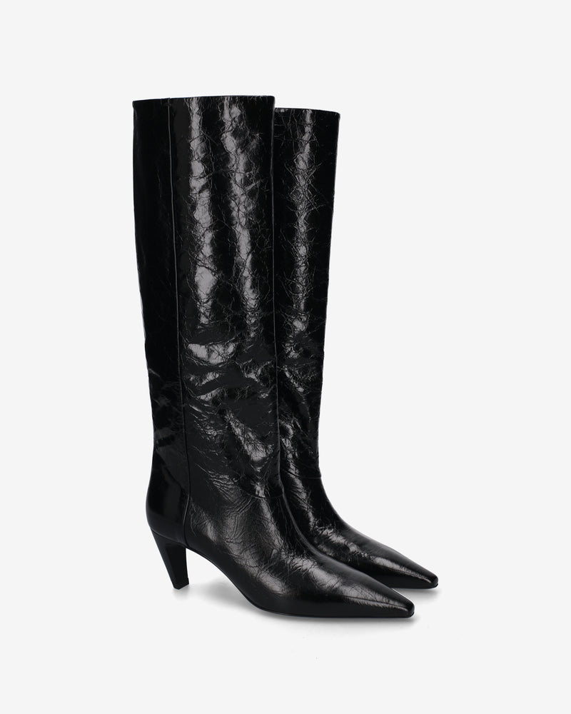 Leather boots with a glossy finish
