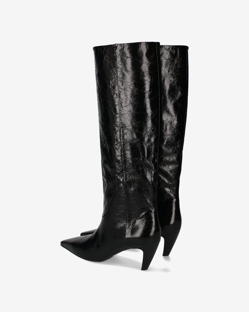 Leather boots with a glossy finish