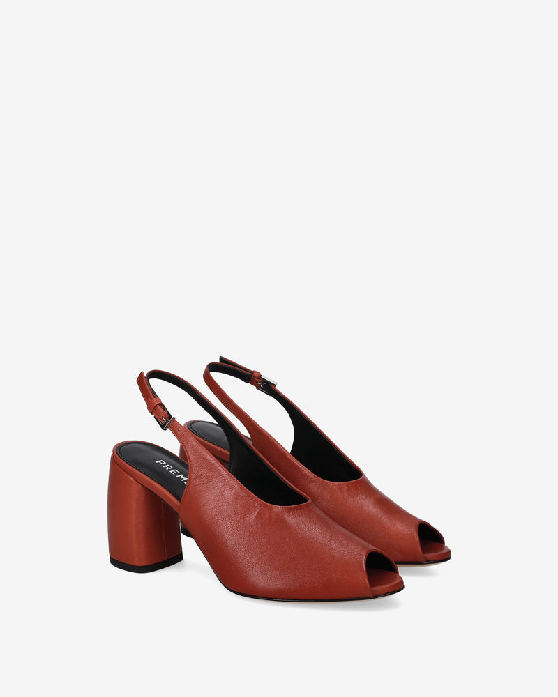 Sandali in pelle con tacco