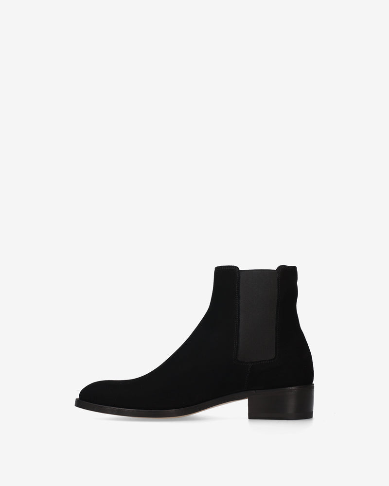 Black suede Chelsea boots